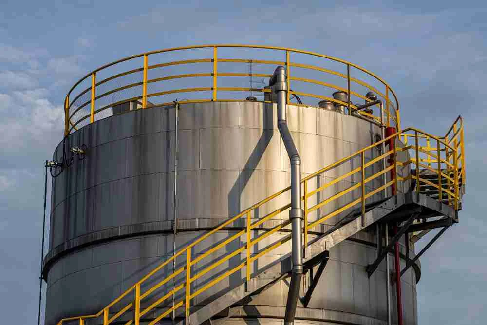 TRAINING API 650 & AMETANK FOR MINING STORAGE SOLUTIONS
